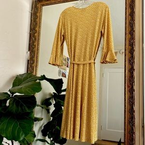 Yellow summer wrap dress 💛